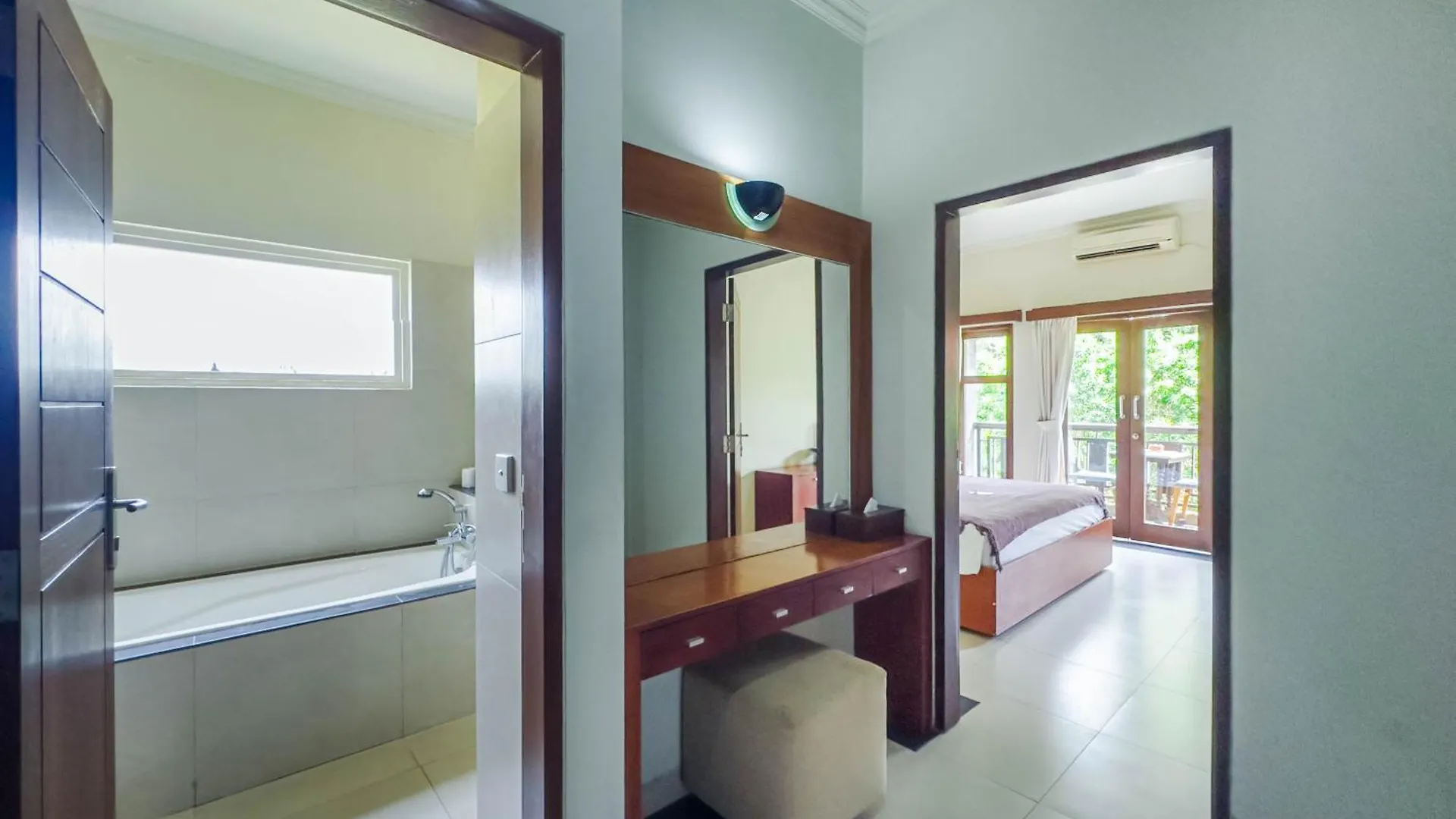 Uma Dana Ubud 3*, Ubud (Bali)